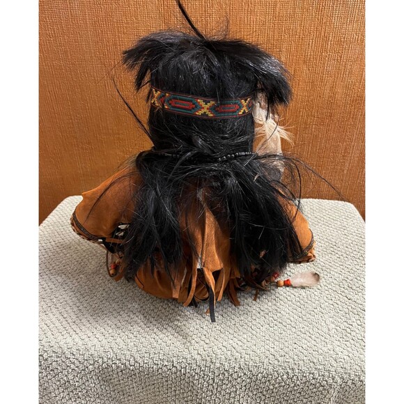 Cathay Native American Doll Number 51 of 5000 - Picture 2 of 8